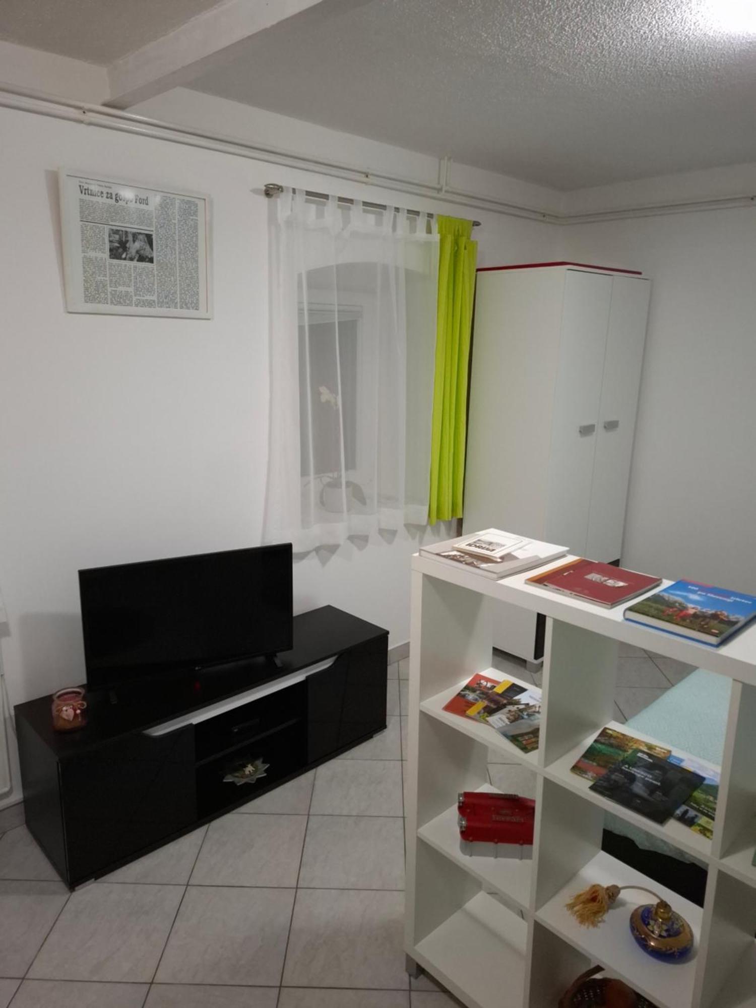 Apartma B & O Idrija Exterior photo